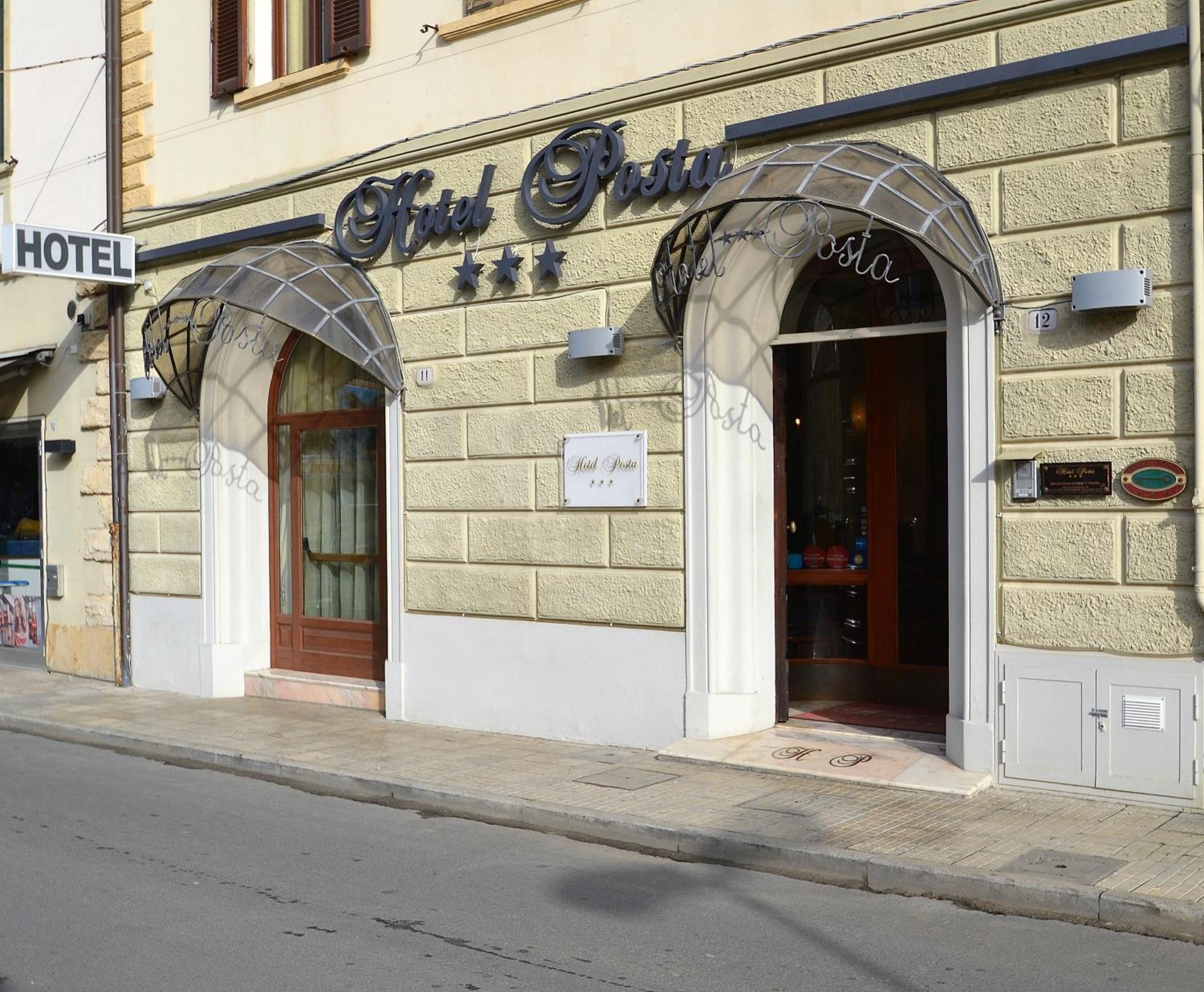 Hotel Posta Cecina  Exterior photo