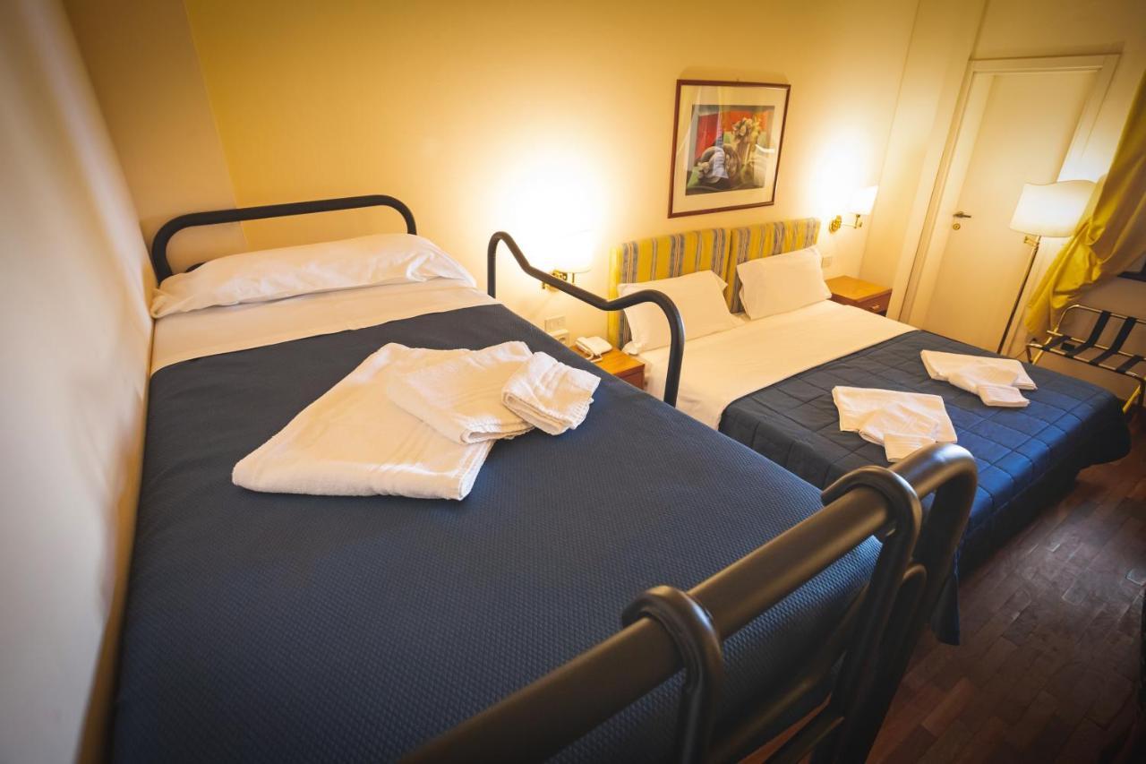 Hotel Posta Cecina  Exterior photo